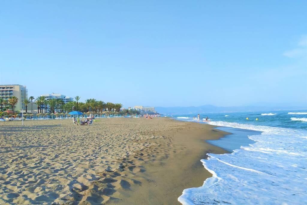 토레몰리노스 Dona Carlota Gardens, Sea Views, Pool, Restaurant 아파트 외부 사진